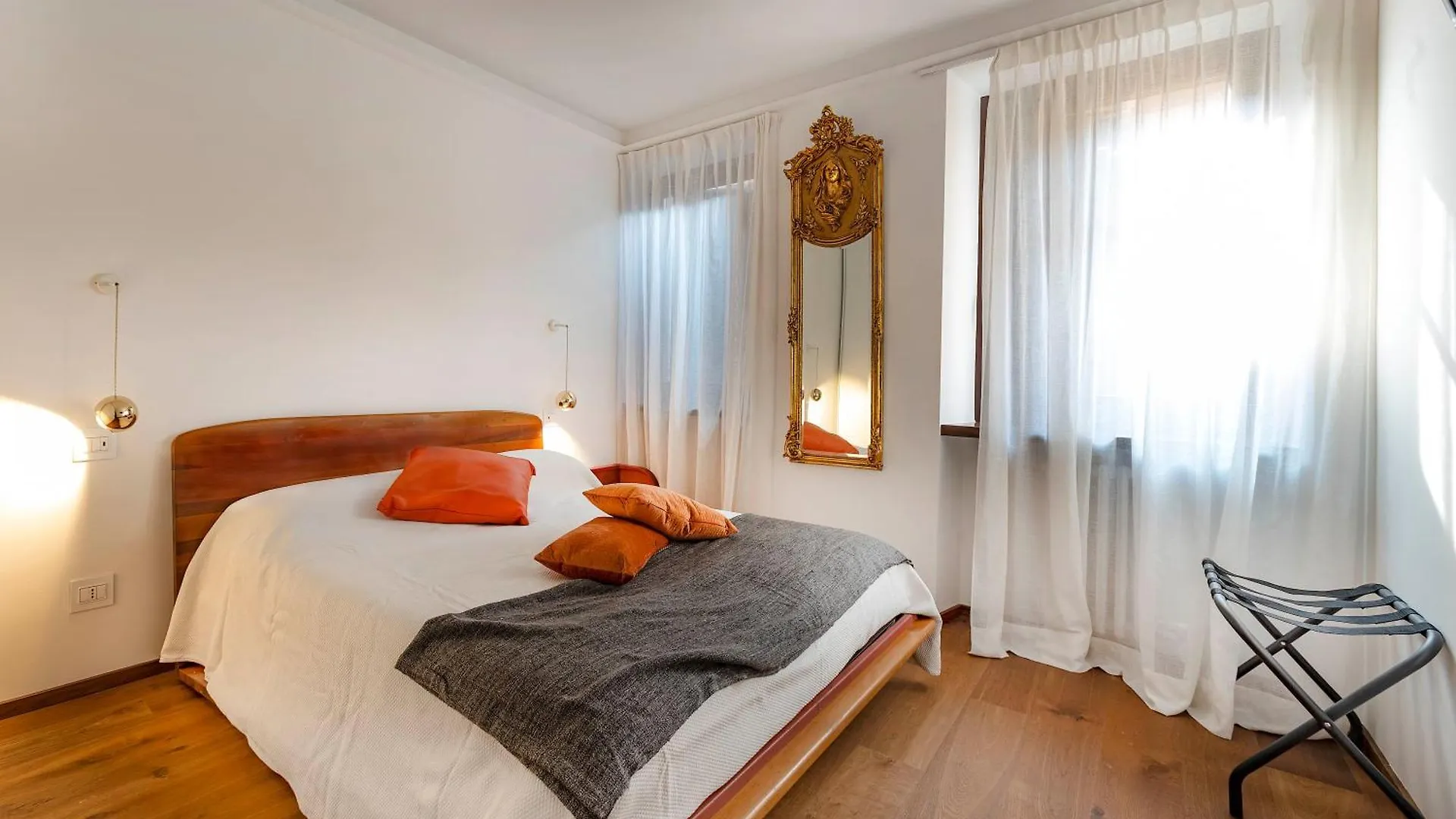 Italianflat Lejlighed Verona 0*,